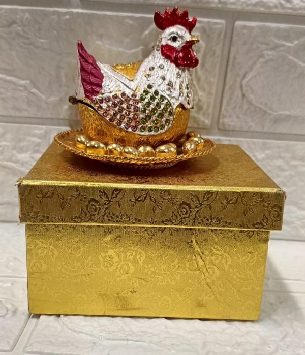 Hen Decorative