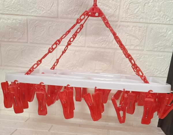 36 Clip Hanger