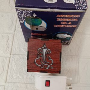 Wooden Kapoor Dani